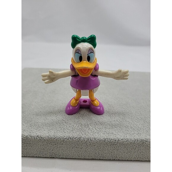 Daisy DUCK 3” ACTION FIGURE TOY PVC CAKE TOPPER - Picture 1 of 16
